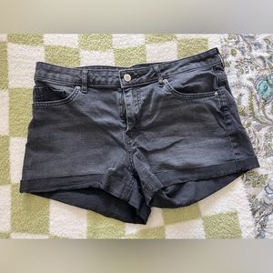 H&M black stretch short shorts size 12